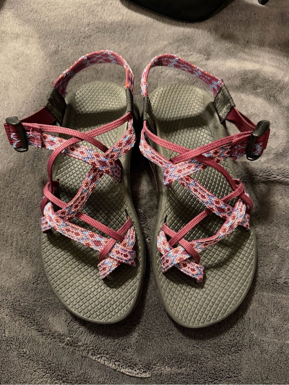 Women’s Outdoor Chaco Strappy Sandals in Burgundy and Multicolor